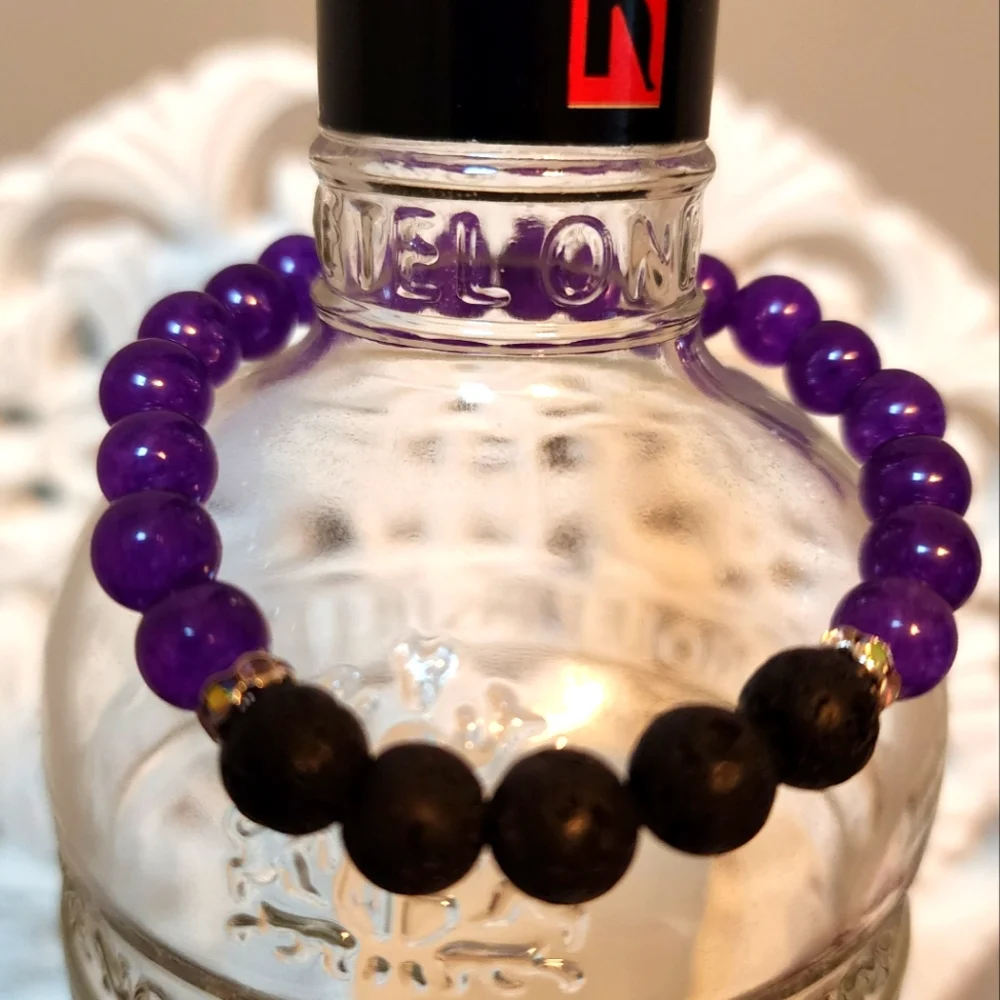 Amethyst purple and lava rock essential oil diffuser aromatherapy bracelet NWT